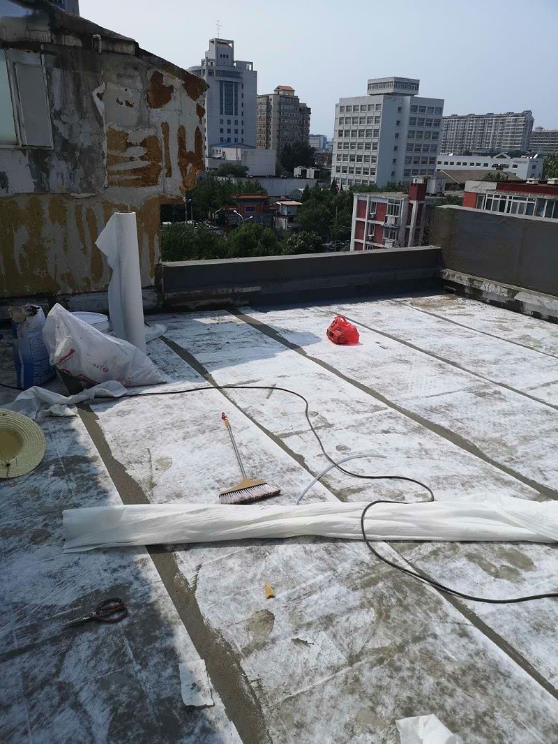 陽臺(tái)防水維修施工